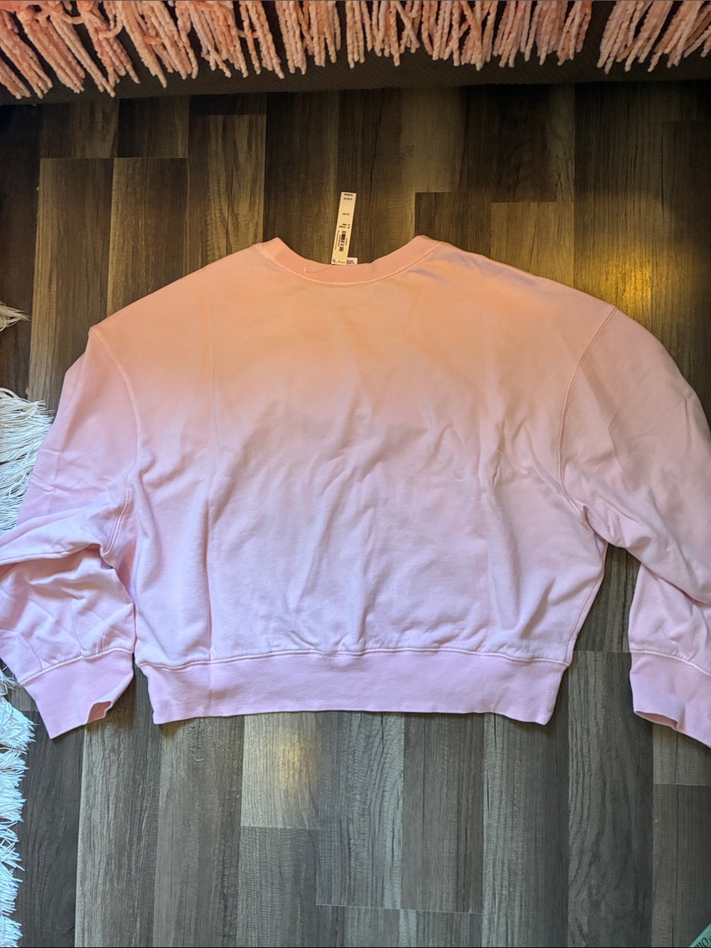 Victoria's Secret Pale Pink, Cropped Crewneck Sweatshirt- Size XL- NWT - Picture 7 of 11
